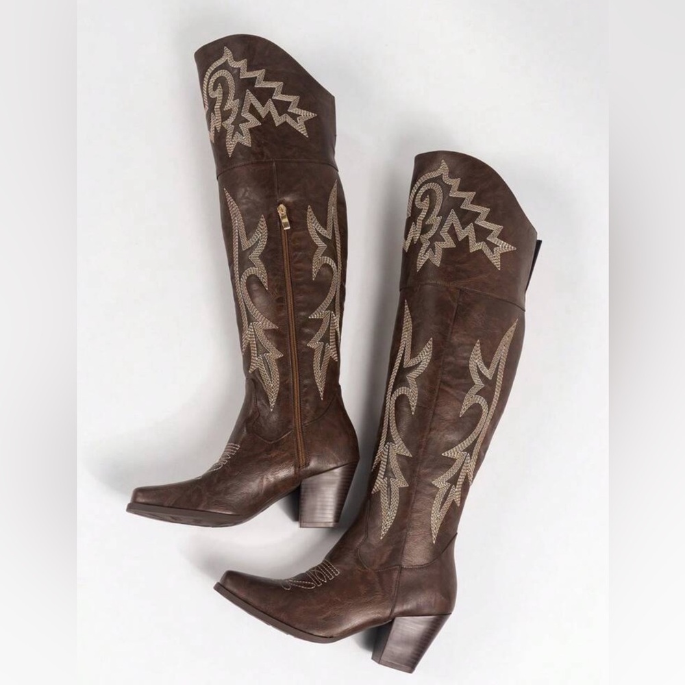 Brown Cowgirl Boots